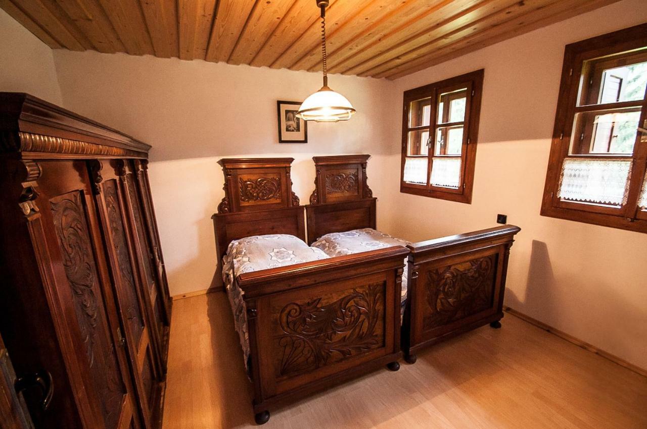 Ujastraba Villa Виходна Екстериор снимка